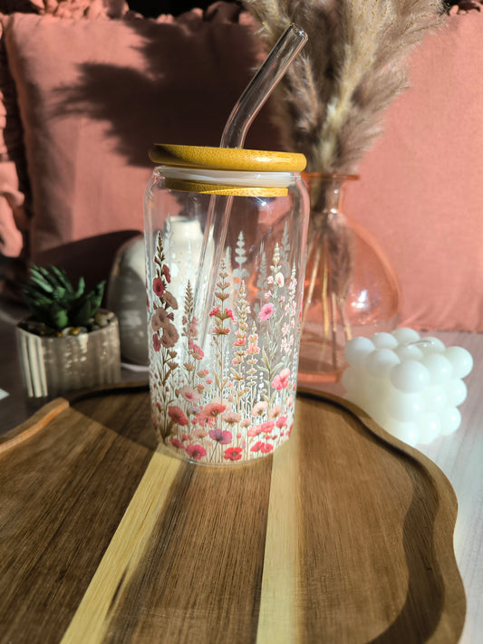 Verre en verre motif prairie fleurie – Bouchon bambou & paille en verre (500 ml)