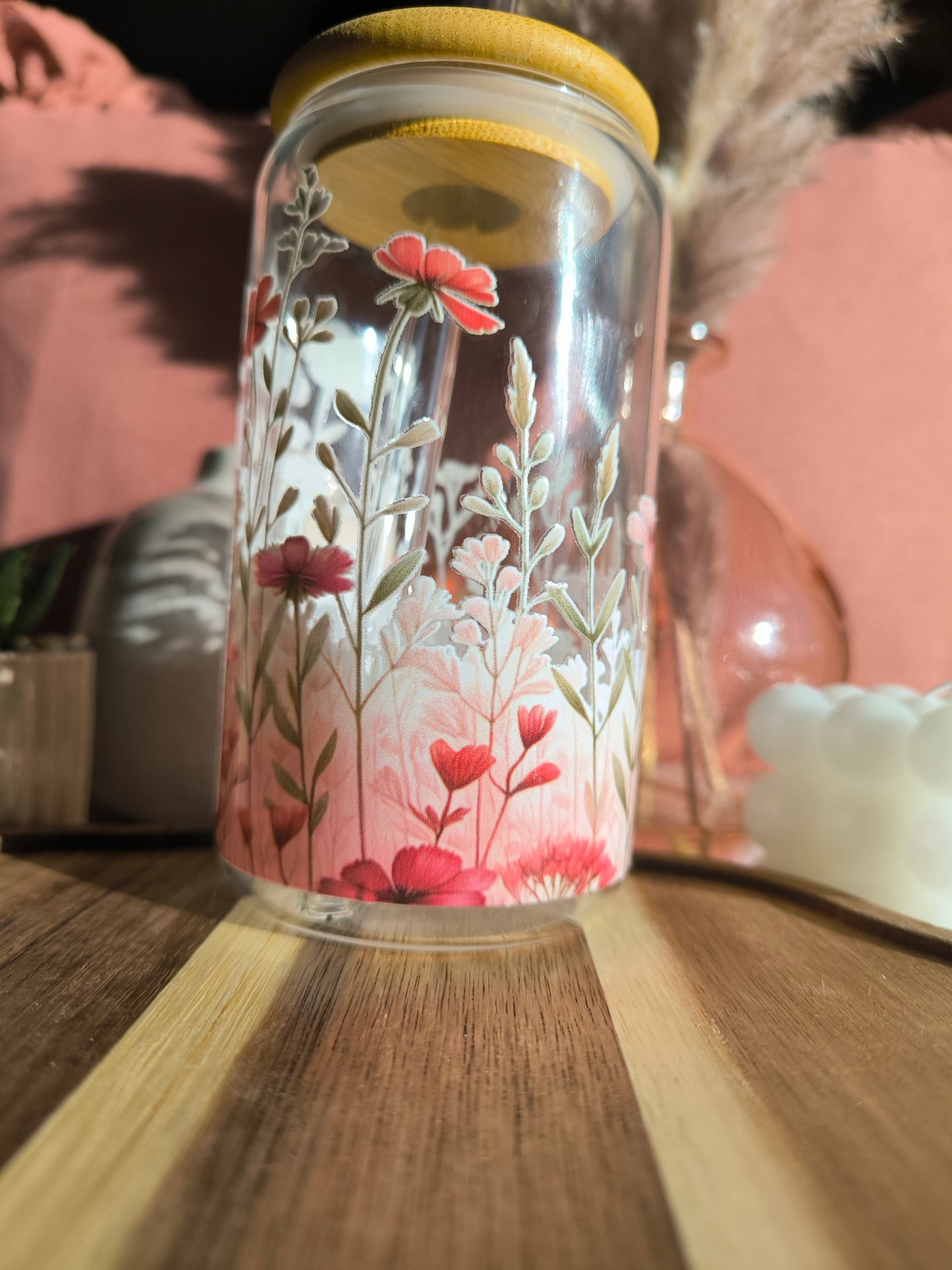 Verre en verre motif fleurs des champs – Bouchon bambou & paille en verre (500 ml)